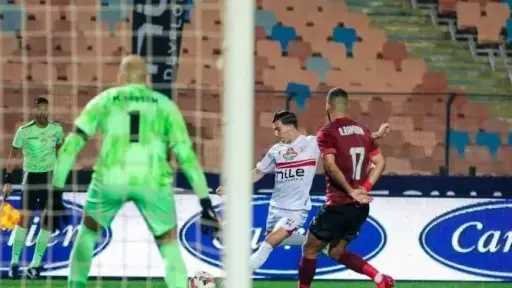 تعرض حكم مباراة الزمالك وسيراميكا...