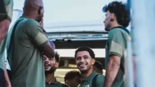 وصول بعثة الزمالك مطار القاهرة...