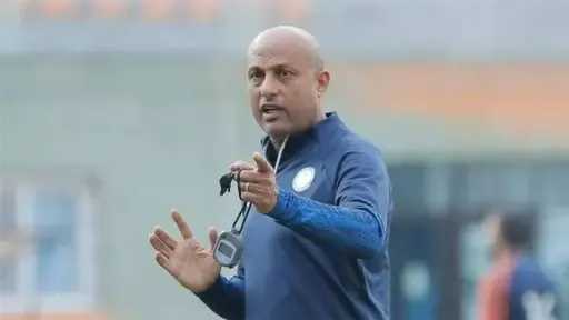 البنك الأهلي بقيادة طارق مصطفى...