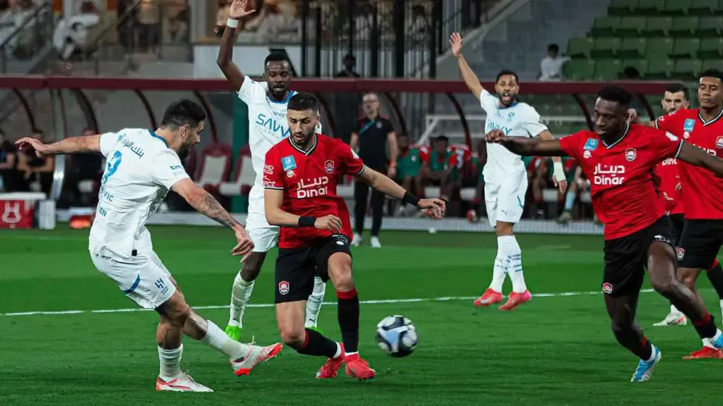 الهلال