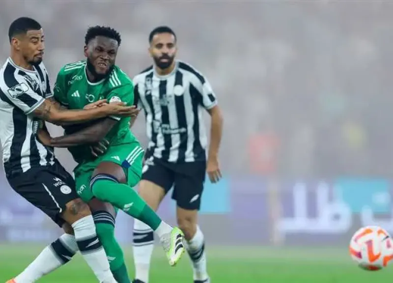 الأهلي والشباب