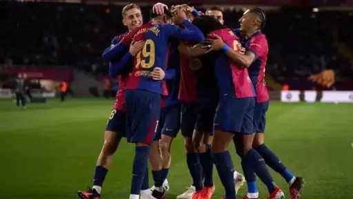 موعد مباراة برشلونة وفياريال في...