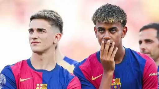 برشلونة يتوج بلقب الليغا وفليك...