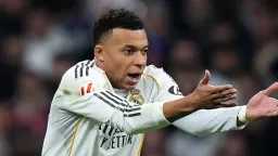 المدرجات تتحول لساحة شتائم.. جماهير...