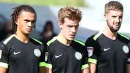 بث مباشر لمباراة ماكسفيلد ضد...